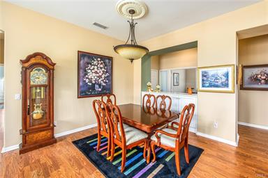 Corona, California, 92883, United States, 2 Bedrooms Bedrooms, ,2 BathroomsBathrooms,Residential,For Sale,1994557