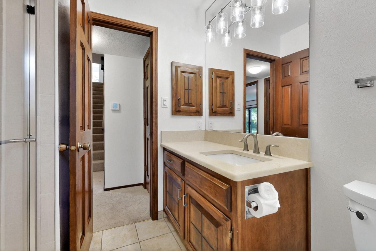Albuquerque, New Mexico, 87123, United States, 4 Bedrooms Bedrooms, ,4 BathroomsBathrooms,Residential,For Sale,1876196