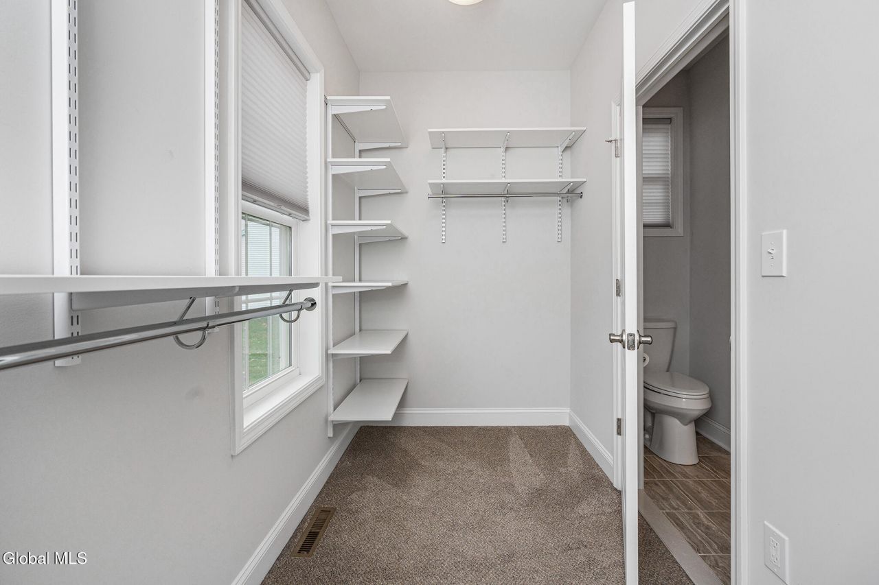 Halfmoon, New York, 12065, United States, 4 Bedrooms Bedrooms, ,3 BathroomsBathrooms,Residential,For Sale,1987891