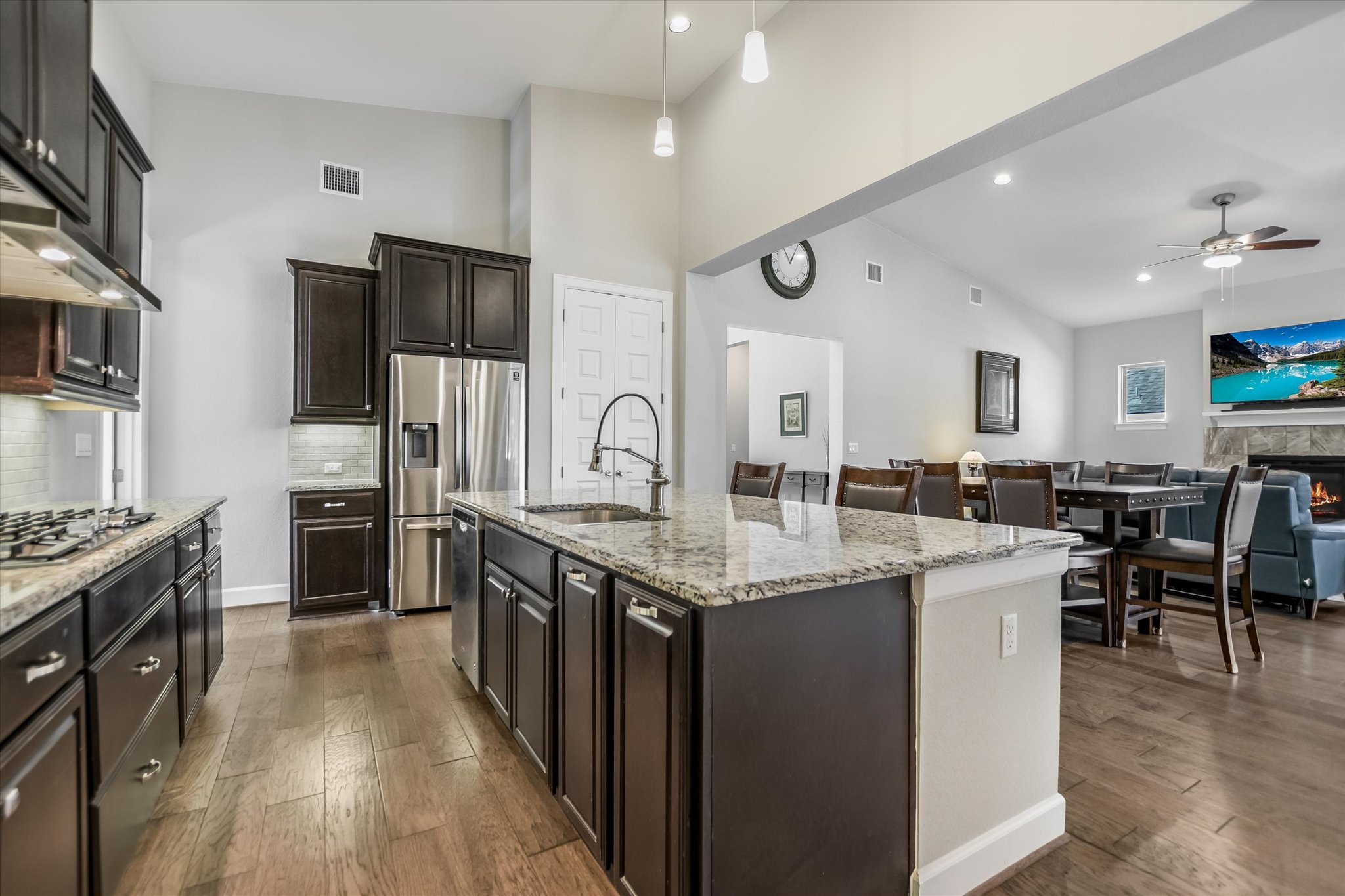 San Marcos, Texas, 78666, United States, 2 Bedrooms Bedrooms, ,2 BathroomsBathrooms,Residential,For Sale,1992470