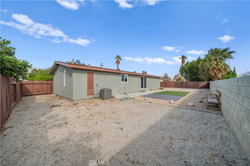 PALM SPRINGS, California, 92262, United States, 4 Bedrooms Bedrooms, ,2 BathroomsBathrooms,Residential,For Sale,1722604