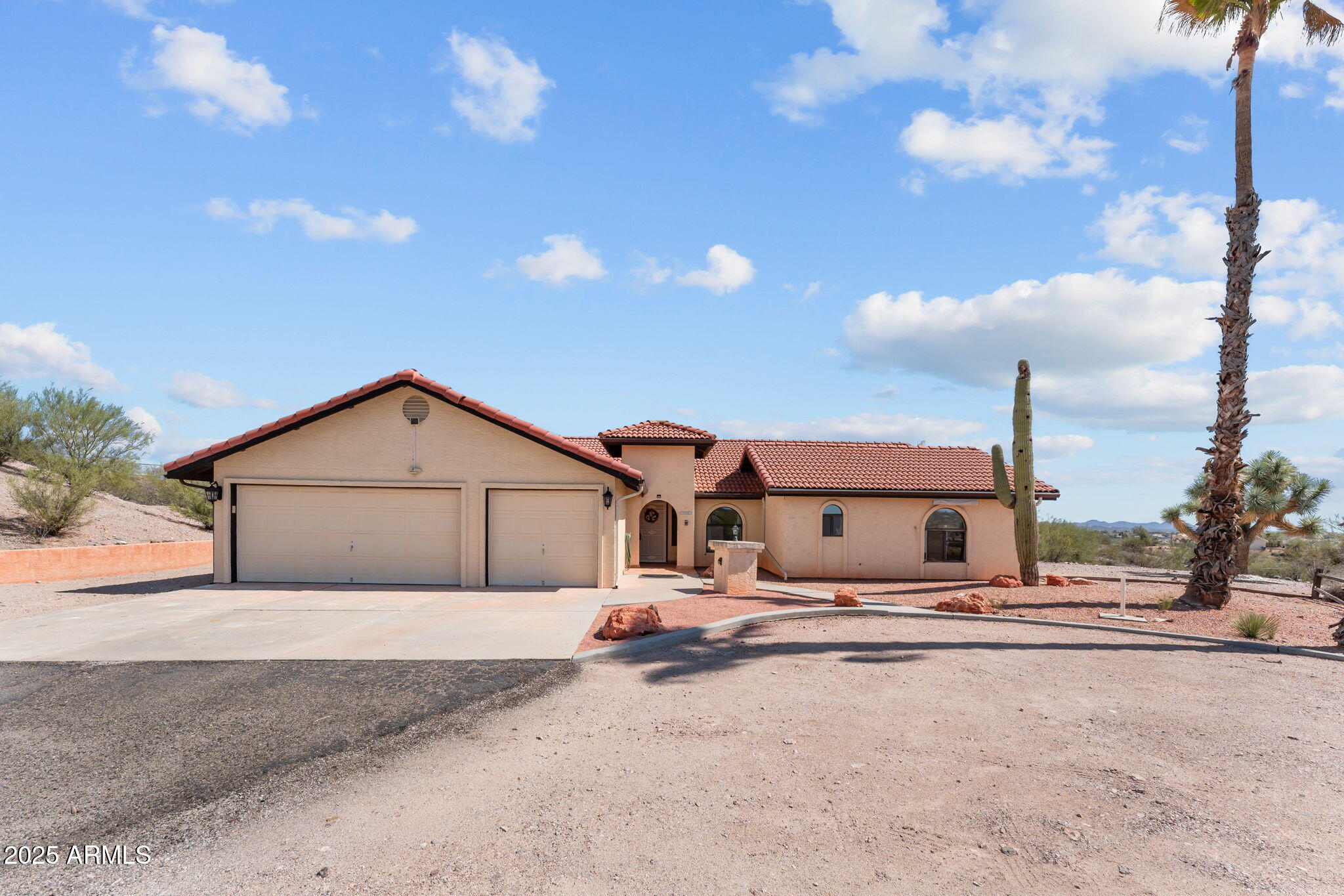 Wickenburg, Arizona, 85390, United States, 3 Bedrooms Bedrooms, ,2 BathroomsBathrooms,Residential,For Sale,1983764
