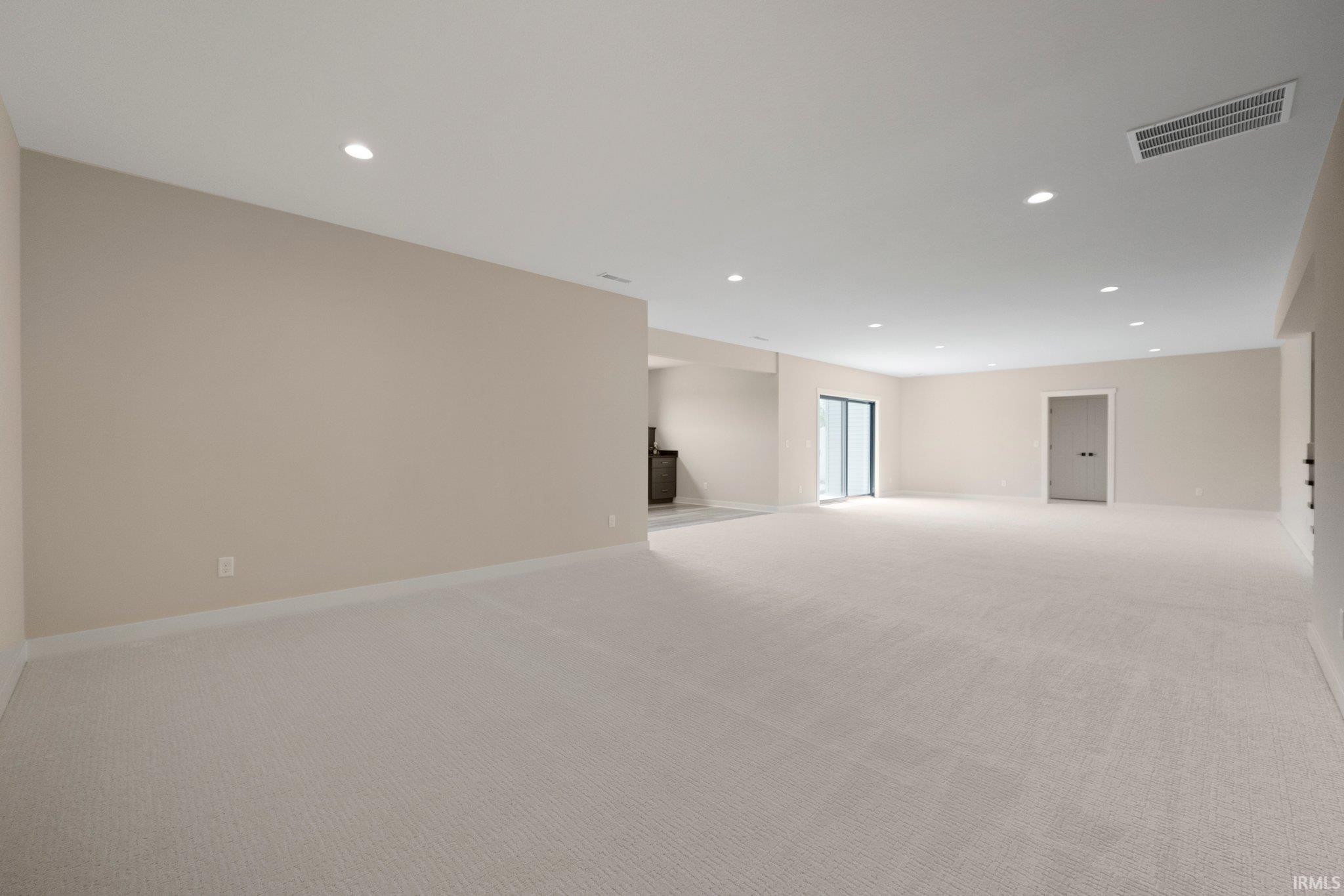 Fort Wayne, Indiana, 46845, United States, 5 Bedrooms Bedrooms, ,4 BathroomsBathrooms,Residential,For Sale,1942992