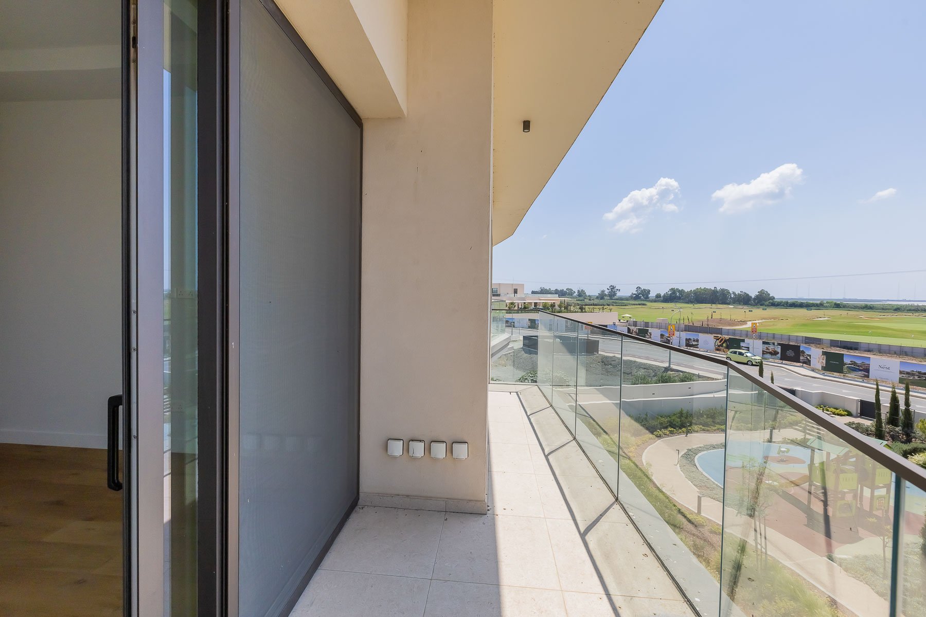  Contemporary 3 Bedroom Apartment with Golf Views in Limassol Greens - 物件實景