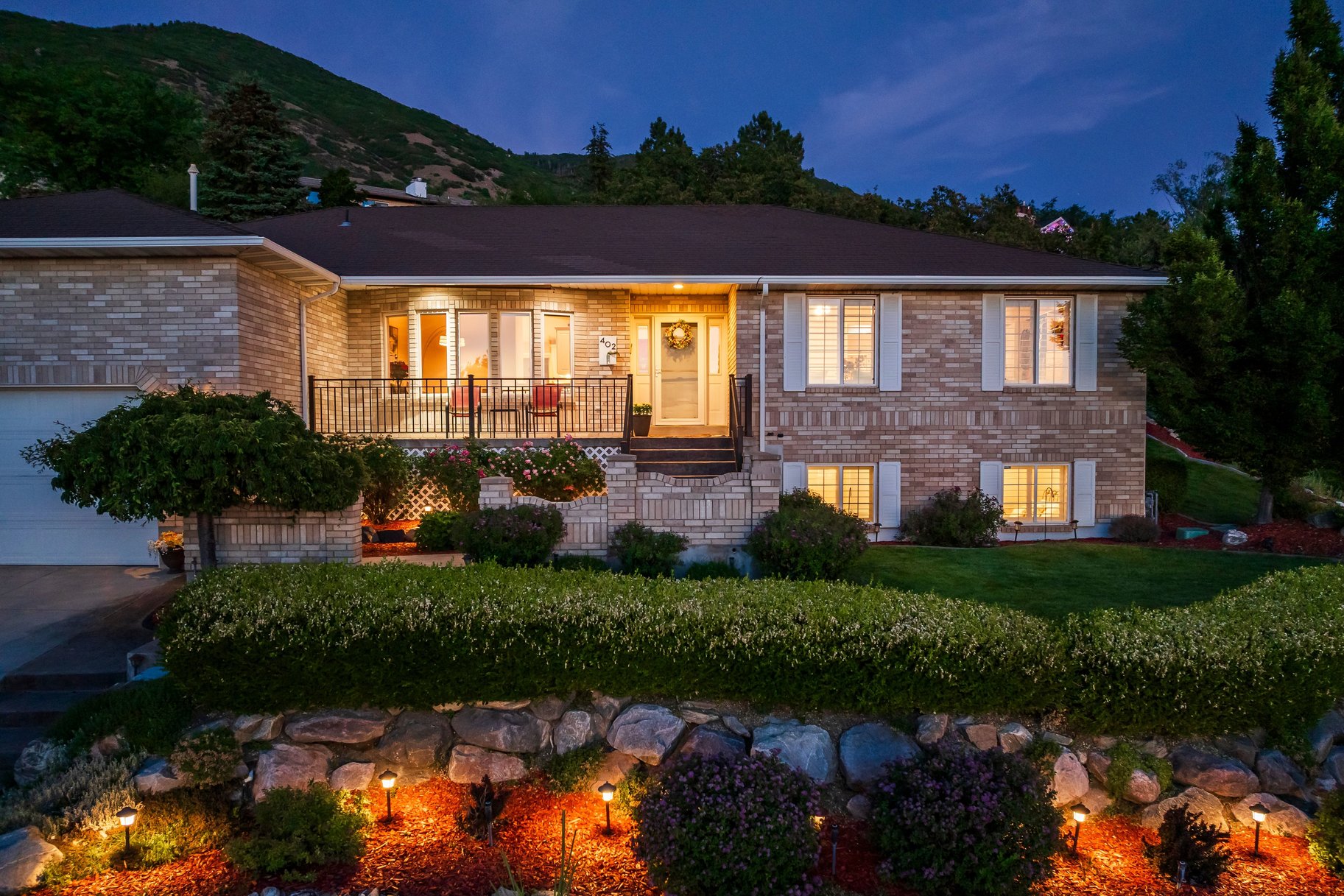  Farmington Rambler on Private Half-Acre with Incredible Views - 物件實景