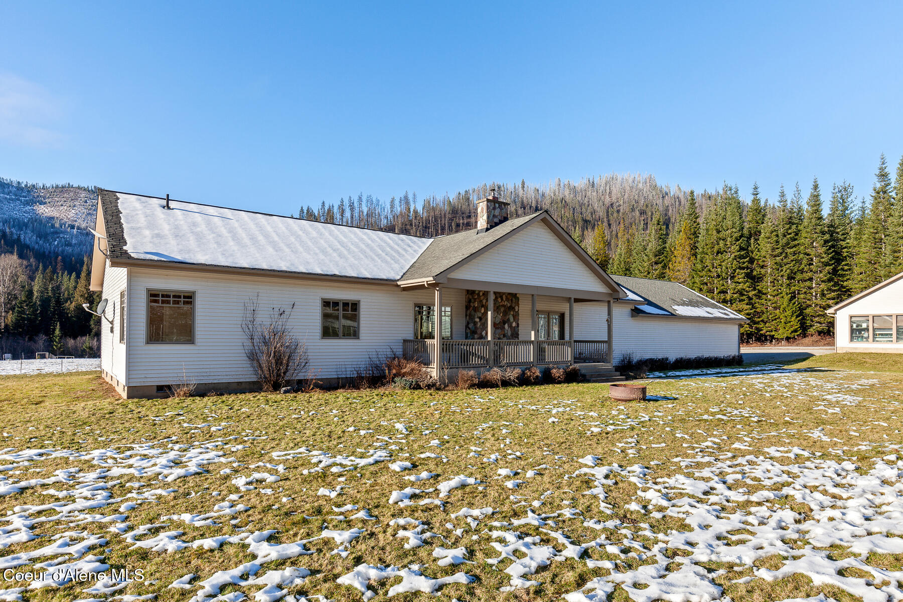 Wallace, Idaho, 83873, United States, 3 Bedrooms Bedrooms, ,3 BathroomsBathrooms,Residential,For Sale,2040255