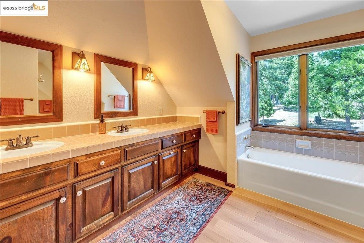 Twain Harte, California, 95383, United States, 4 Bedrooms Bedrooms, ,3 BathroomsBathrooms,Residential,For Sale,1908643