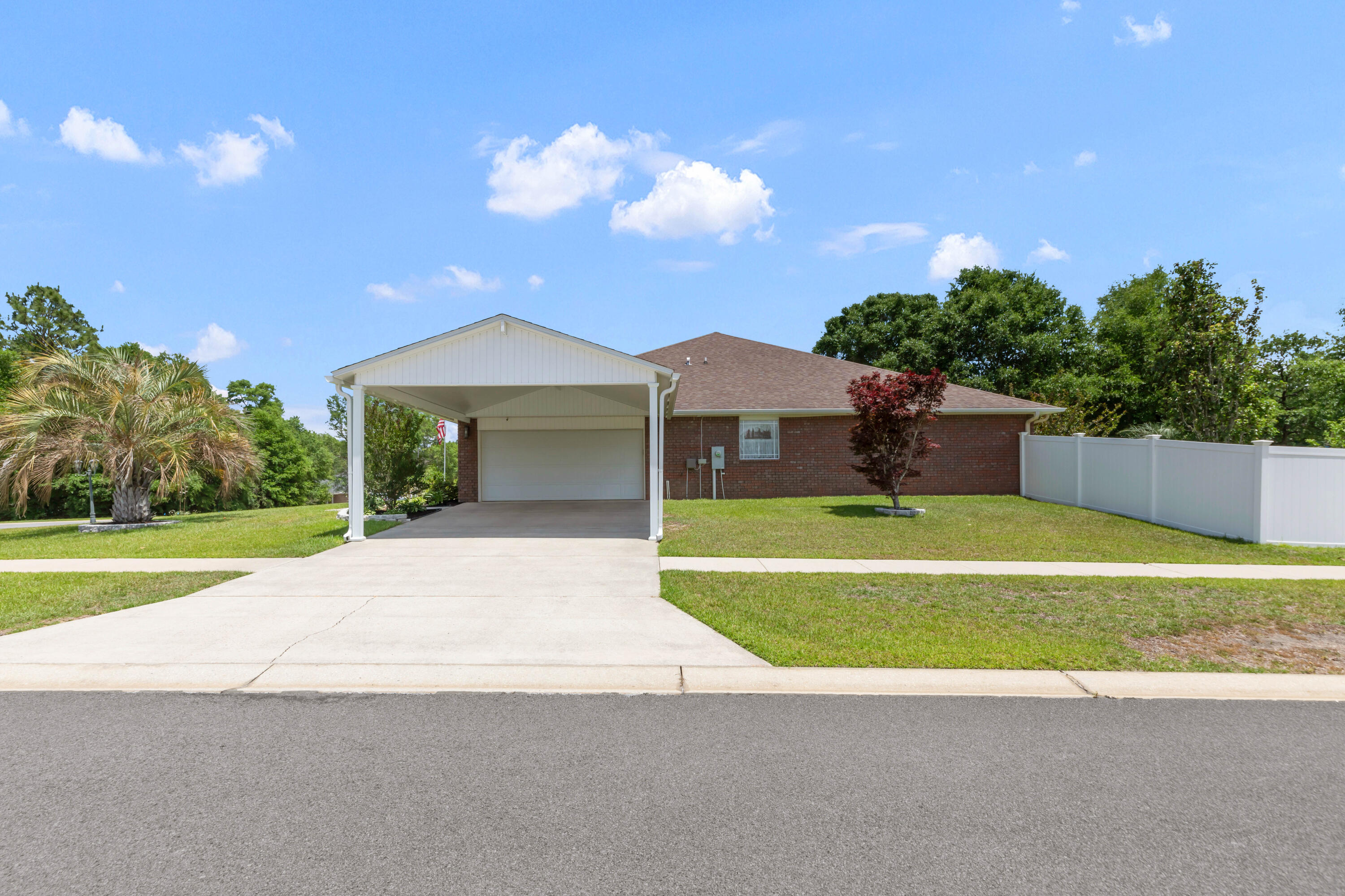 Crestview, Florida, 32536, United States, 4 Bedrooms Bedrooms, ,3 BathroomsBathrooms,Residential,For Sale,1827914
