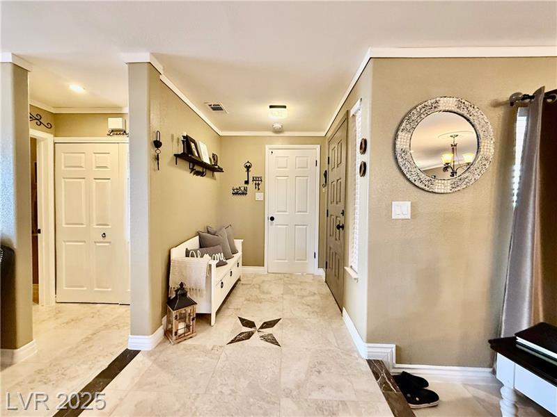 Las Vegas, Nevada, 89121, United States, 3 Bedrooms Bedrooms, ,2 BathroomsBathrooms,Residential,For Sale,1981360