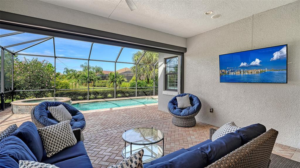 Lakewood Ranch, Florida, 34202, United States, 3 Bedrooms Bedrooms, ,3 BathroomsBathrooms,Residential,For Sale,1942329