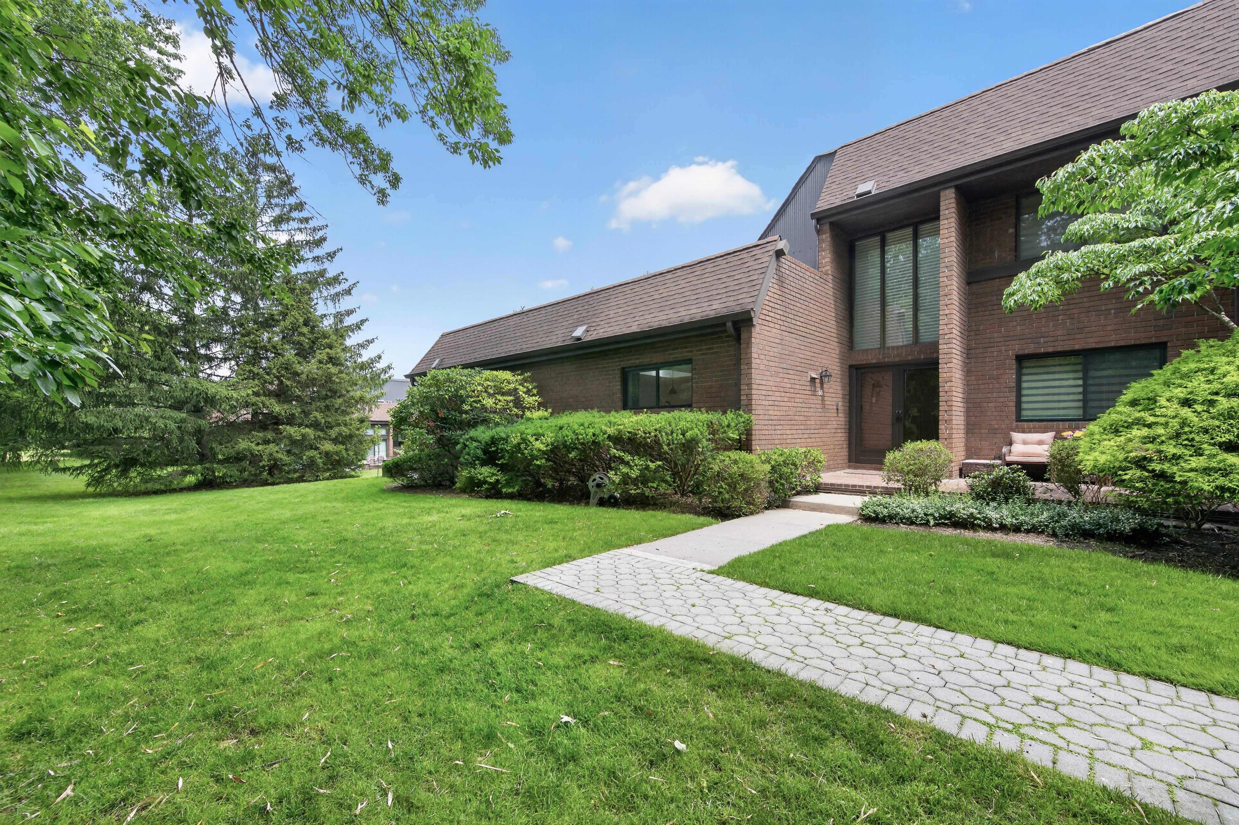  66 Chestnut Hill, Roslyn, NY 11576 - 物件實景
