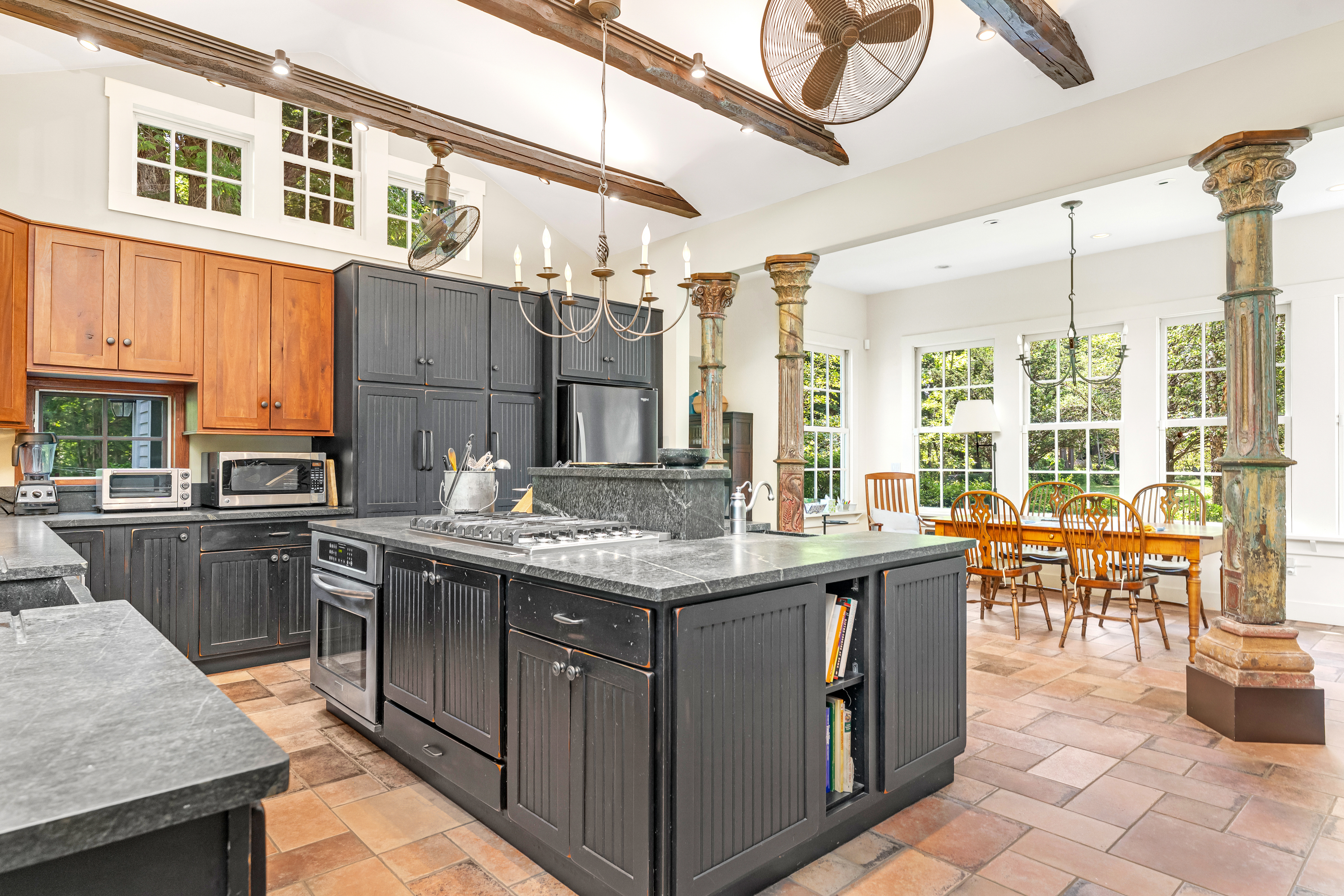  1139 Briggs Street, Dighton, MA, 02715 - 物件實景