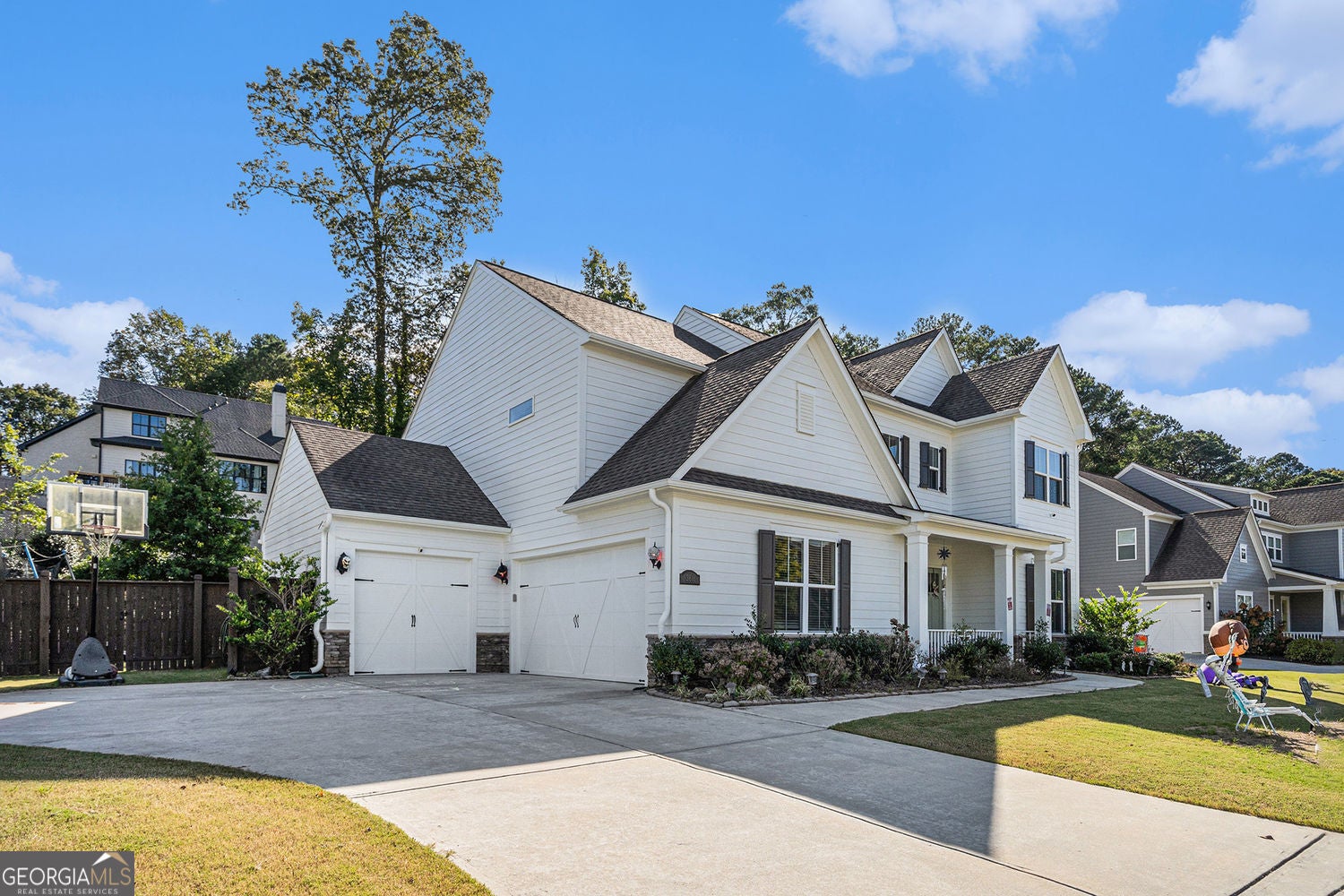 Kennesaw, Georgia, 30152, United States, 5 Bedrooms Bedrooms, ,4 BathroomsBathrooms,Residential,For Sale,1964228