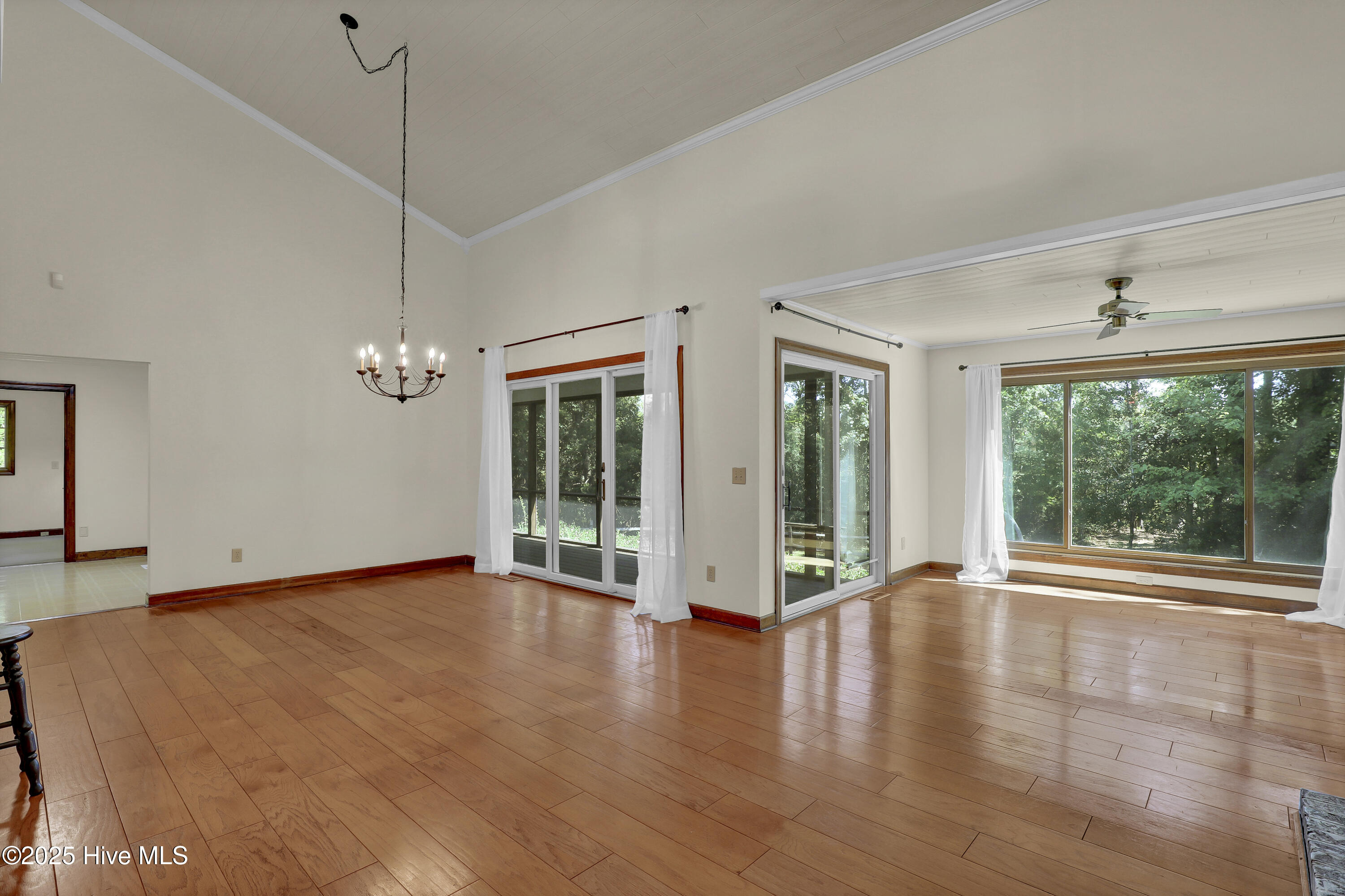 Hampstead, North Carolina, 28443, United States, 3 Bedrooms Bedrooms, ,2 BathroomsBathrooms,Residential,For Sale,1941728