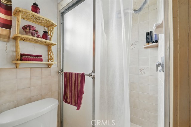 Panorama City, California, 91402, United States, 4 Bedrooms Bedrooms, ,2 BathroomsBathrooms,Residential,For Sale,1982743