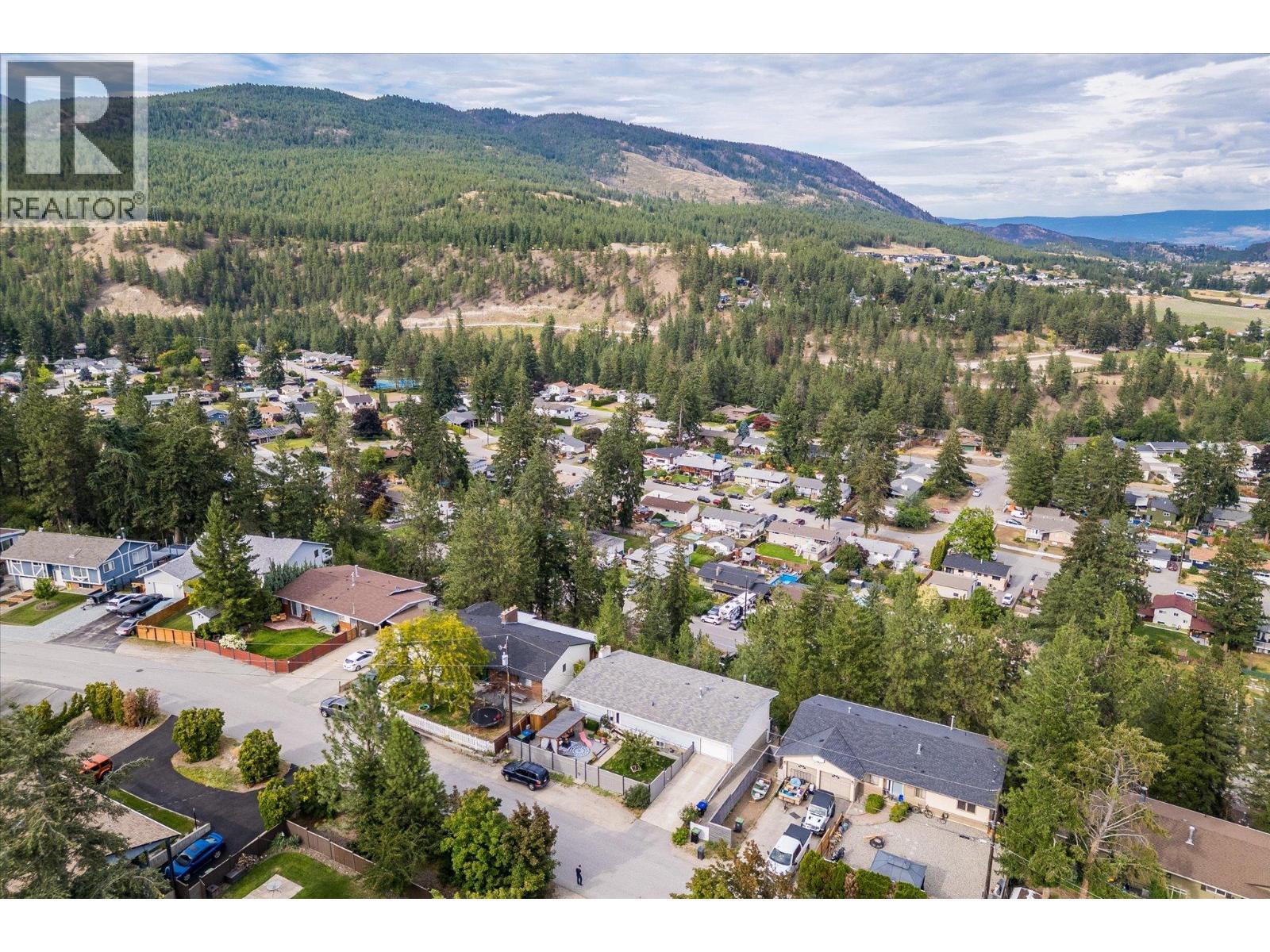 WEST KELOWNA, British Columbia, V4T 1A9, CA, 5 Bedrooms Bedrooms, ,2 BathroomsBathrooms,Residential,For Sale,1907472