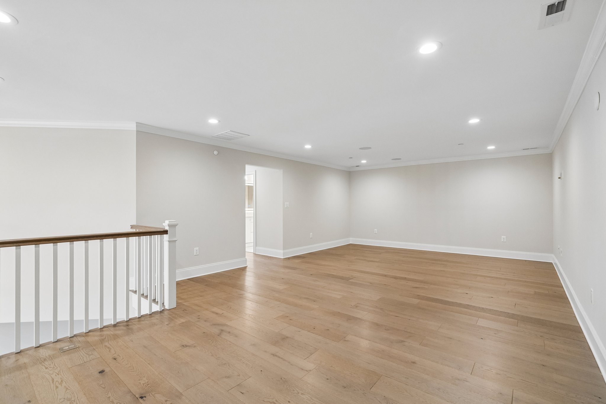  6 Concord Court, Warren, NJ 07059 - 物件實景