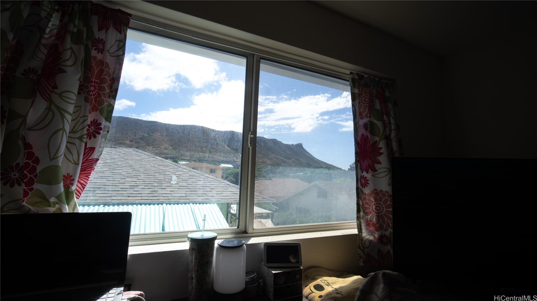 Honolulu, Hawaii, 96815, United States, 5 Bedrooms Bedrooms, ,3 BathroomsBathrooms,Residential,For Sale,1994650