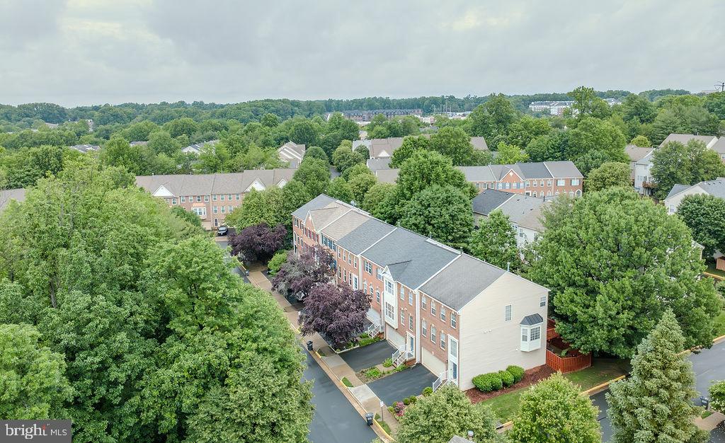Fairfax, Virginia, 22033, United States, 3 Bedrooms Bedrooms, ,4 BathroomsBathrooms,Residential,For Sale,2048066
