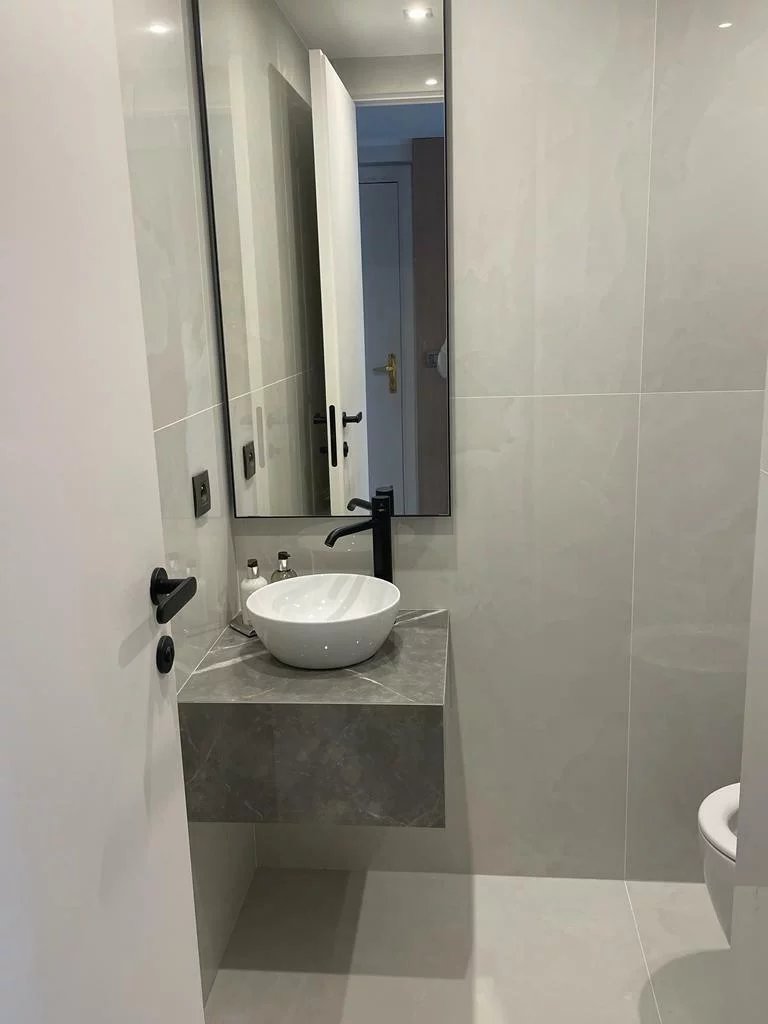 Monaco, 98000, MC, 3 Bedrooms Bedrooms, ,3 BathroomsBathrooms,Residential,For Sale,1610755