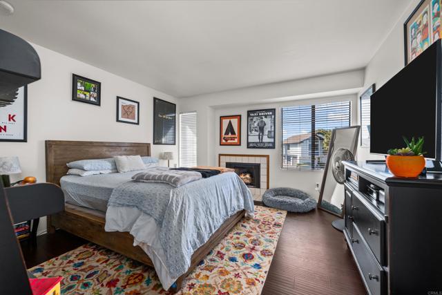 Carlsbad, California, 92011, United States, 2 Bedrooms Bedrooms, ,2 BathroomsBathrooms,Residential,For Sale,2001183