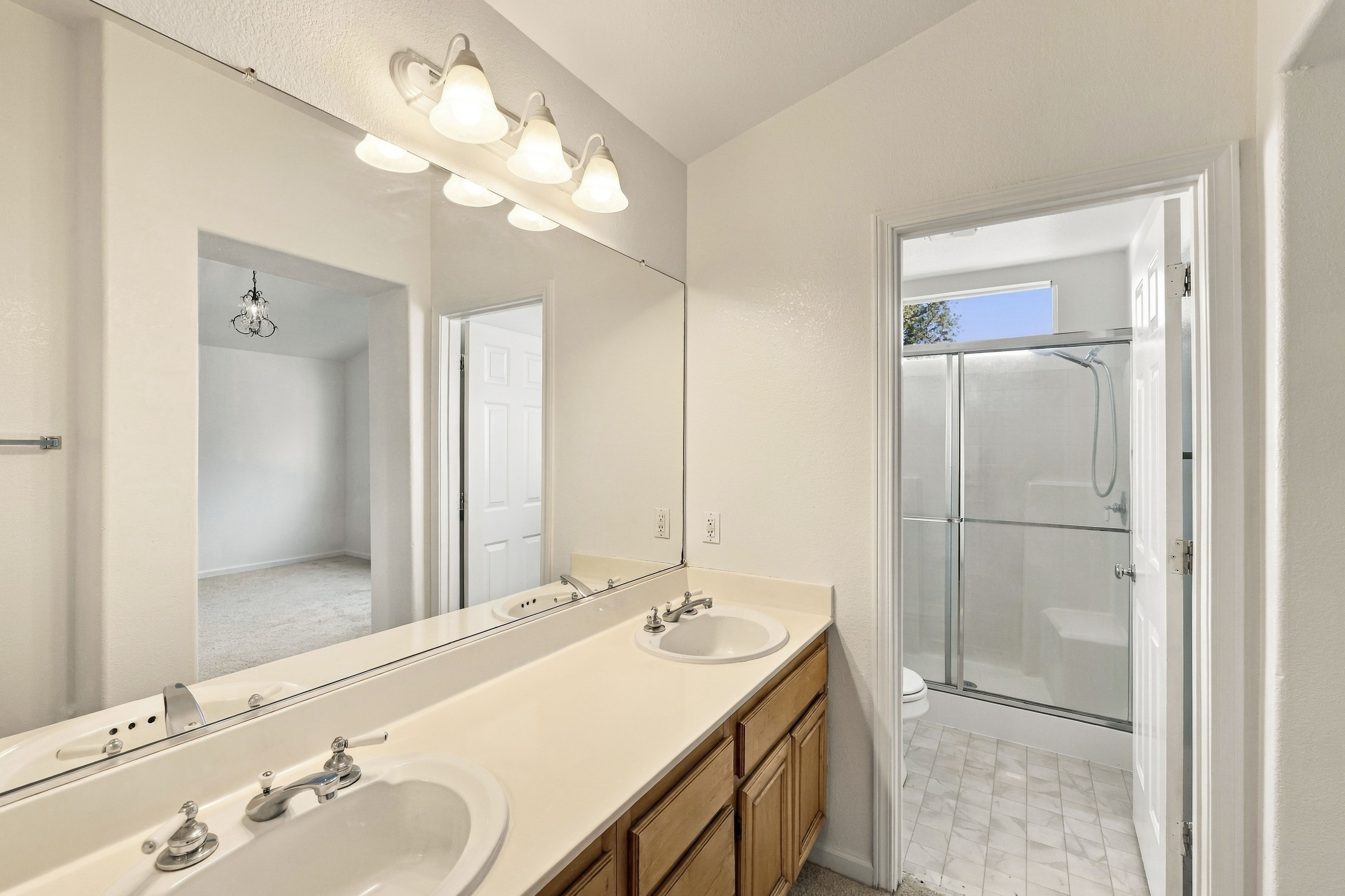 Move-In-Ready Home in Antioch - 物件實景