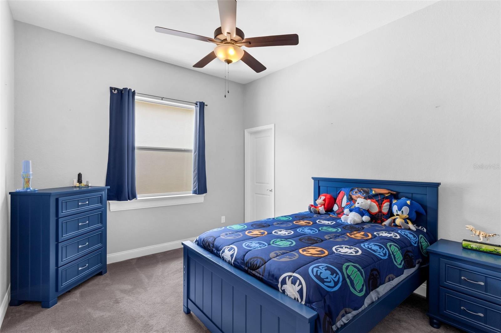 LAKELAND, Florida, 33813, United States, 5 Bedrooms Bedrooms, ,3 BathroomsBathrooms,Residential,For Sale,1937728