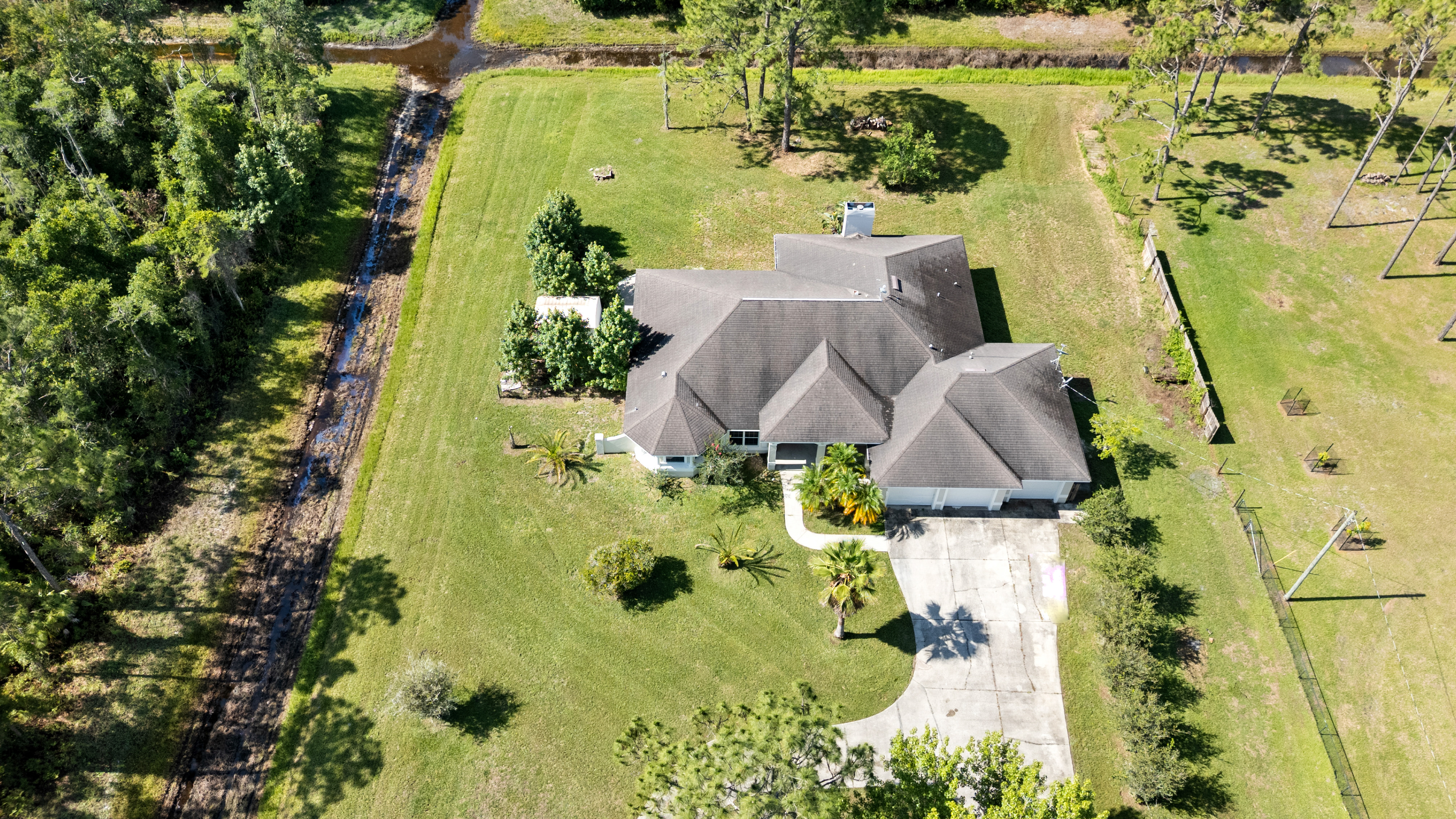 Orlando, Florida, 32833, United States, 4 Bedrooms Bedrooms, ,3 BathroomsBathrooms,Residential,For Sale,1984484