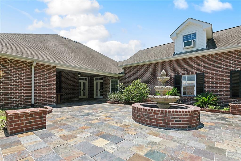 Belle Chasse, Louisiana, 70037, United States, 4 Bedrooms Bedrooms, ,3 BathroomsBathrooms,Residential,For Sale,1818927