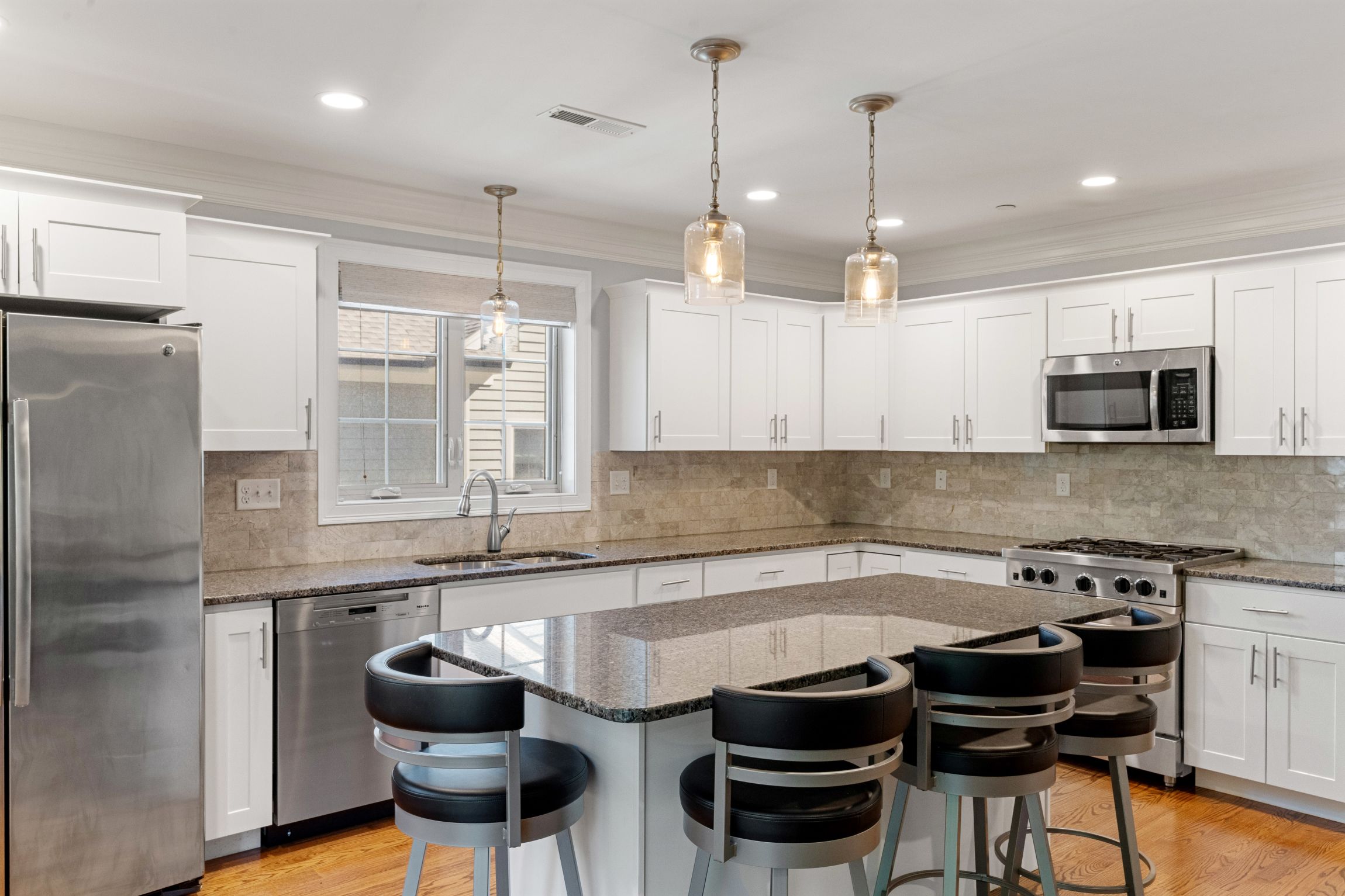  22 Hawthorne Street, Boston, MA, 02119 - 物件實景