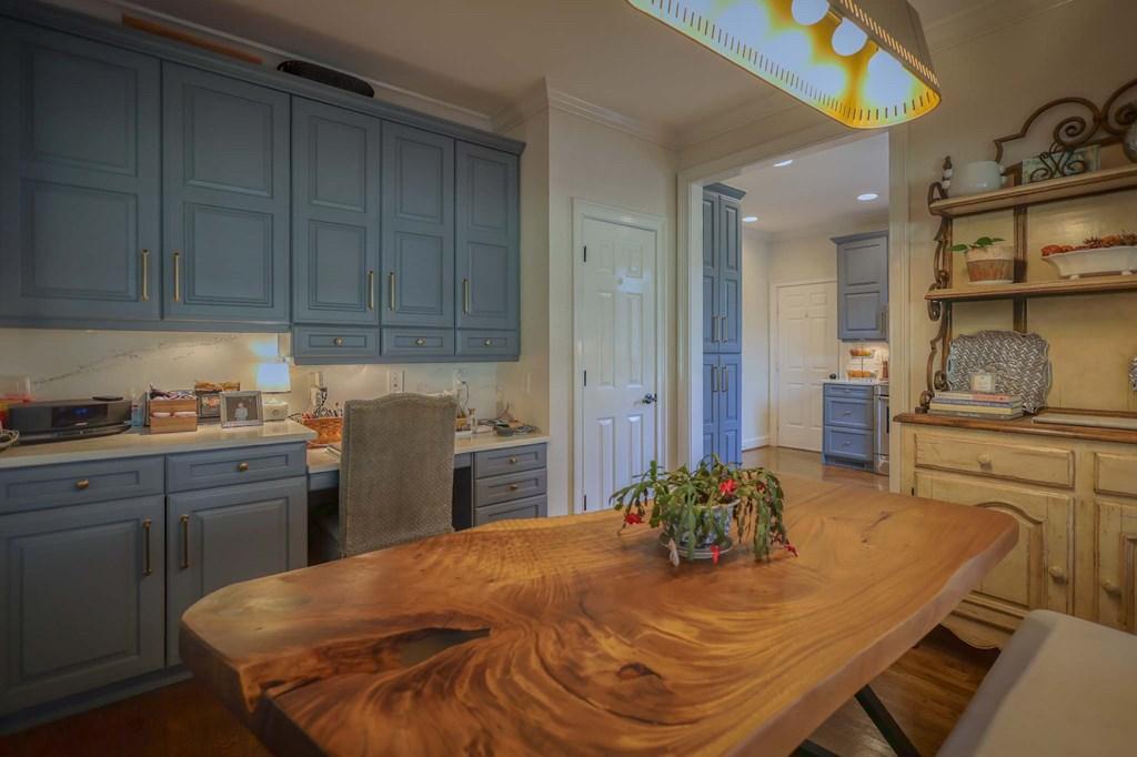 DALTON, Georgia, 30720, United States, 4 Bedrooms Bedrooms, ,4 BathroomsBathrooms,Residential,For Sale,2003034