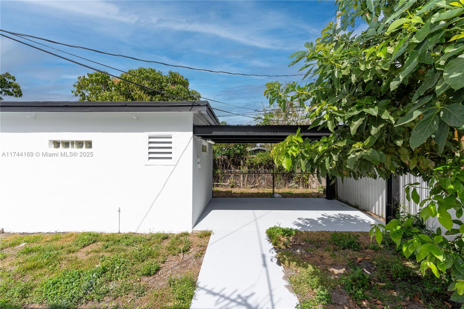 Opa-locka, Florida, 33054, United States, 3 Bedrooms Bedrooms, ,2 BathroomsBathrooms,Residential,For Sale,1981872