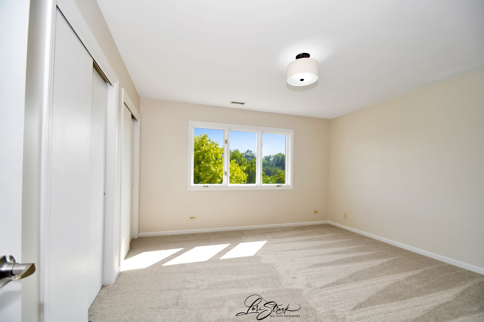 Mokena, Illinois, 60448, United States, 4 Bedrooms Bedrooms, ,3 BathroomsBathrooms,Residential,For Sale,1982496