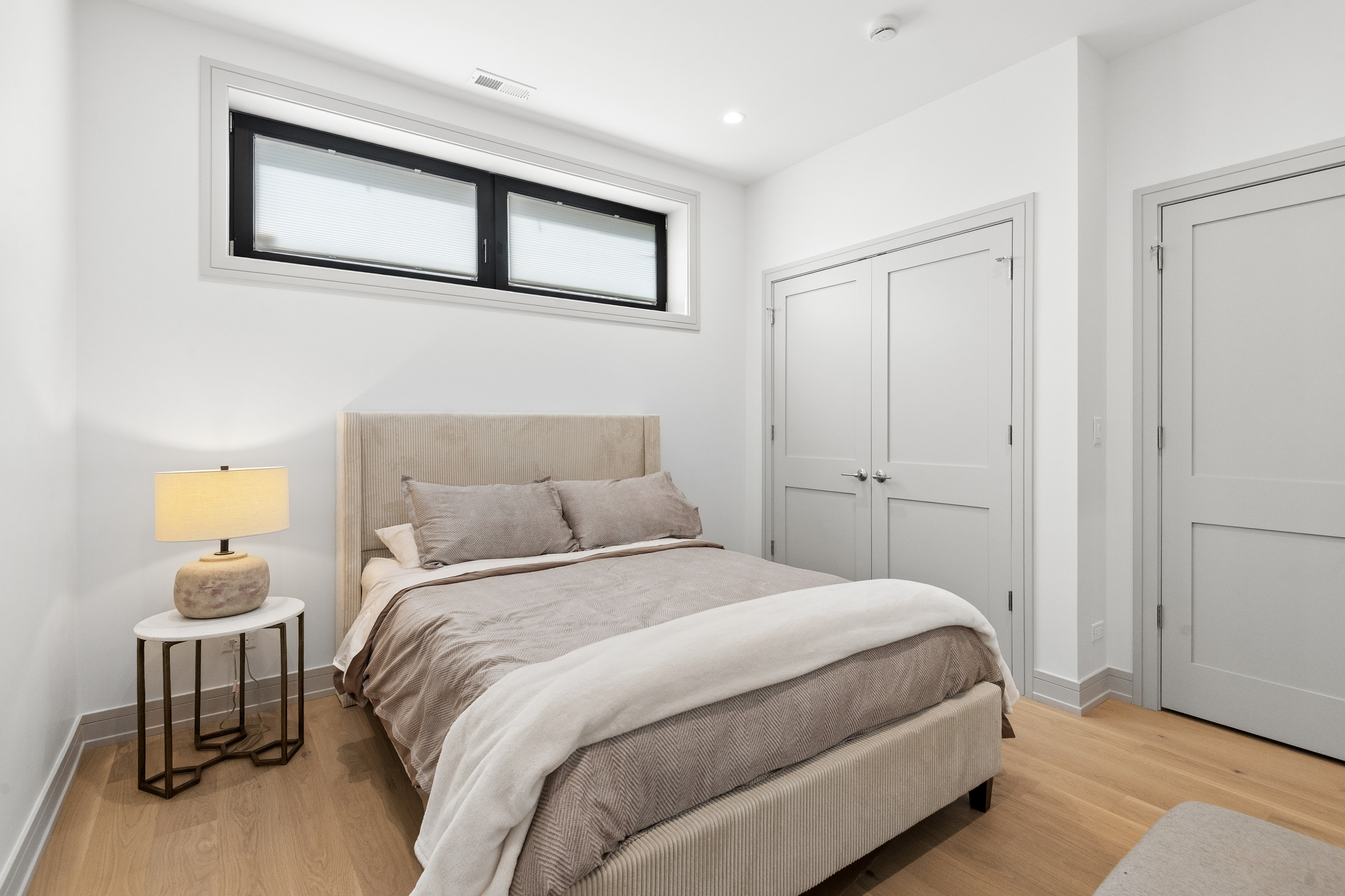  Welcome to this Exceptional Duplex Residence in theHheart of Lincoln Park - 物件實景