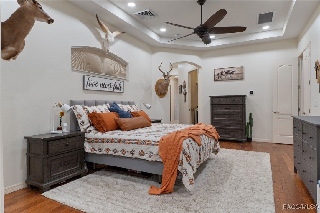 Crystal River, Florida, 34428, United States, 4 Bedrooms Bedrooms, ,4 BathroomsBathrooms,Residential,For Sale,1983688