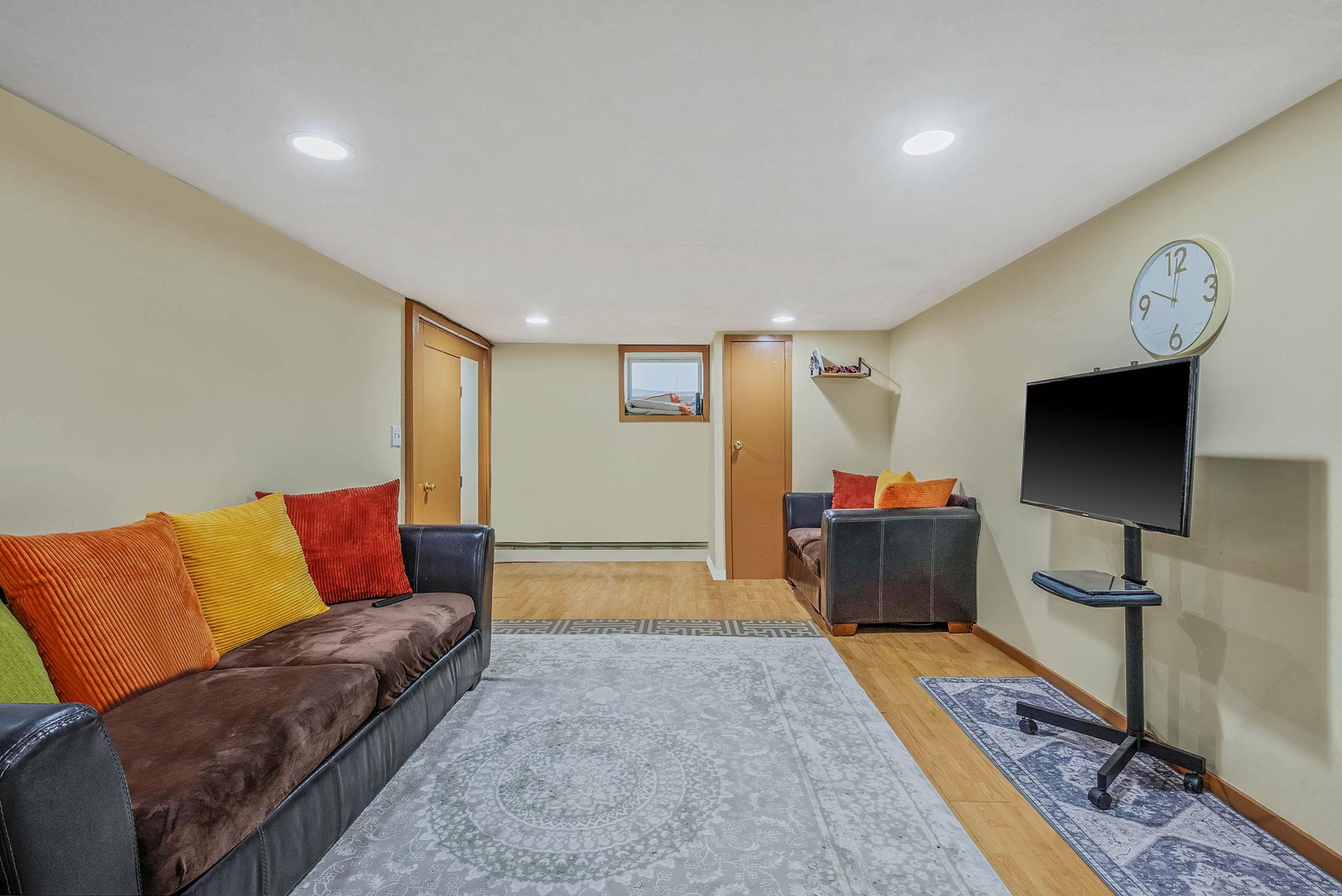 Centereach, New York, 11720, United States, 3 Bedrooms Bedrooms, ,3 BathroomsBathrooms,Residential,For Sale,1821298