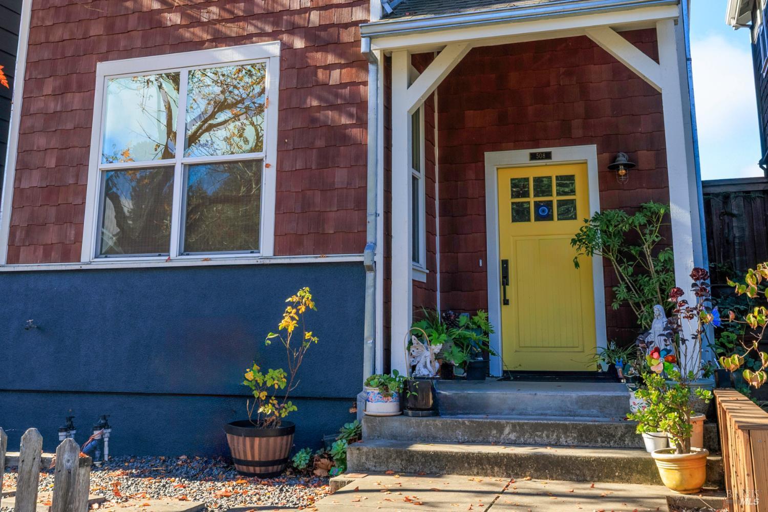 Sebastopol, California, 95472, United States, 3 Bedrooms Bedrooms, ,4 BathroomsBathrooms,Residential,For Sale,1987420