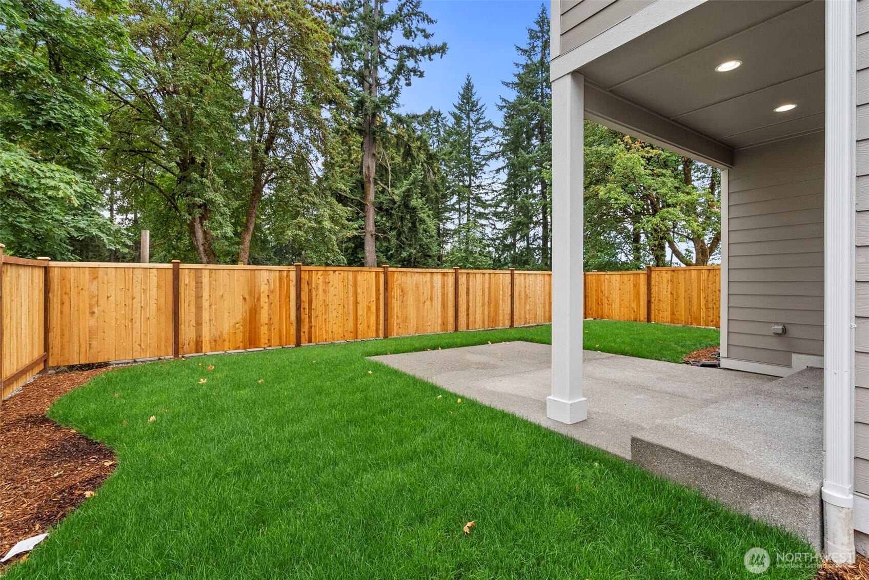 Tumwater, Washington, 98512, United States, 4 Bedrooms Bedrooms, ,3 BathroomsBathrooms,Residential,For Sale,1897301