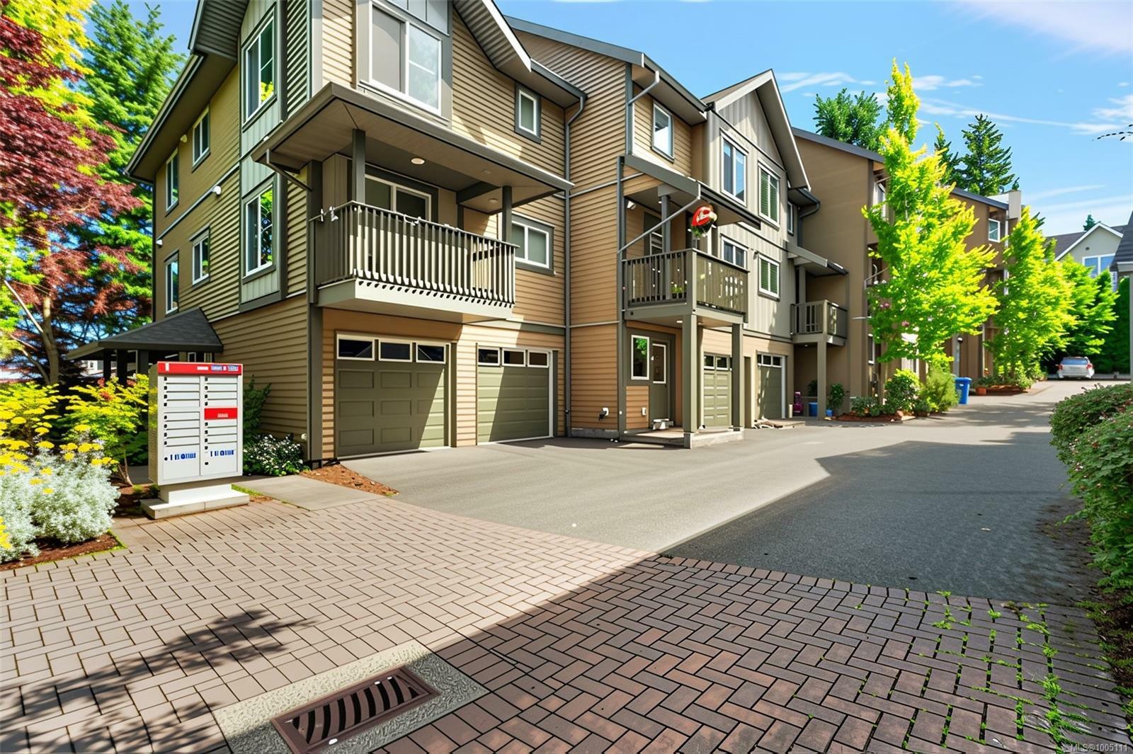 VICTORIA, British Columbia, V8T 0A3, CA, 3 Bedrooms Bedrooms, ,Residential,For Sale,1883162
