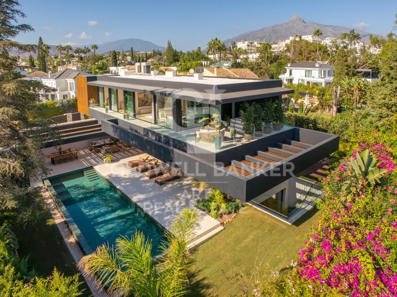 Marbella, Andalusia, ES, 6 Bedrooms Bedrooms, ,7 BathroomsBathrooms,Residential,For Sale,1949933