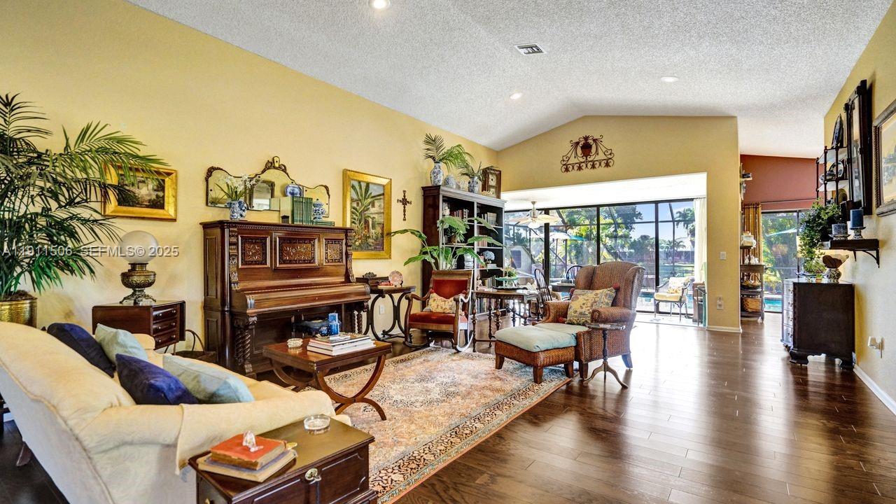 Boca Raton, Florida, 33428, United States, 3 Bedrooms Bedrooms, ,2 BathroomsBathrooms,Residential,For Sale,1997498