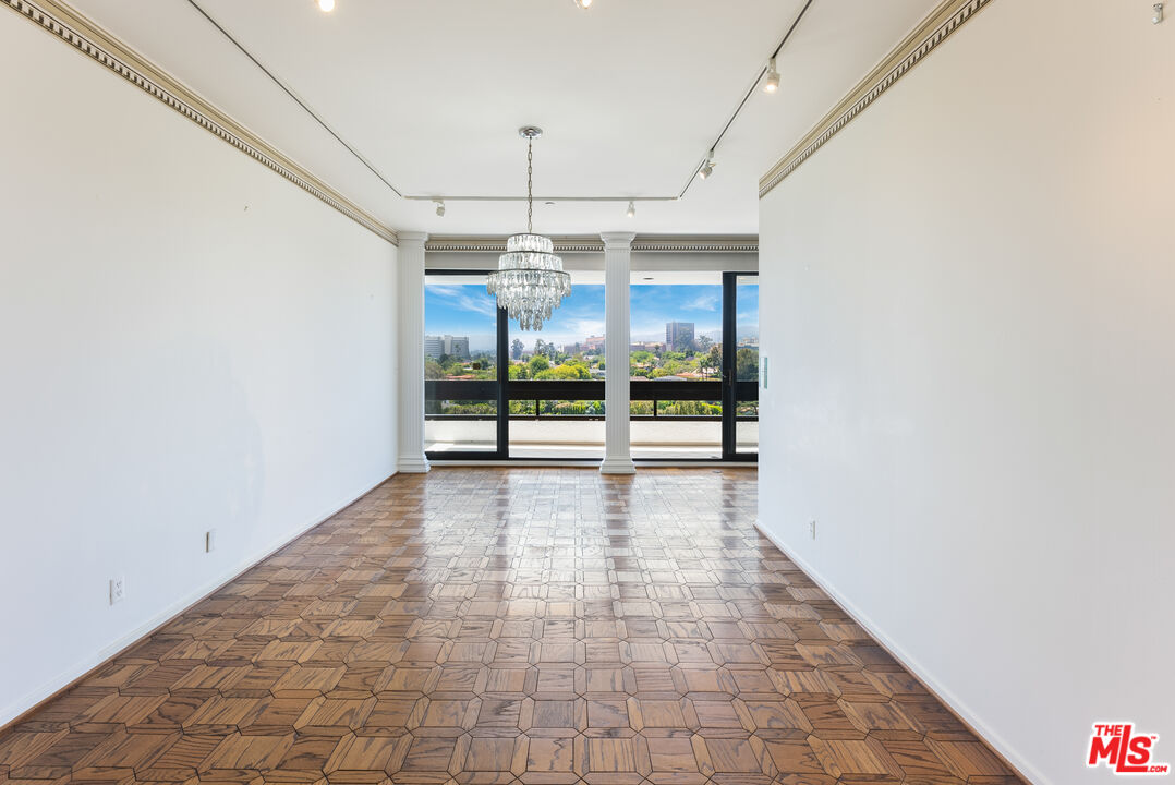 Los Angeles, California, 90024, United States, 2 Bedrooms Bedrooms, ,3 BathroomsBathrooms,Residential,For Sale,1883580
