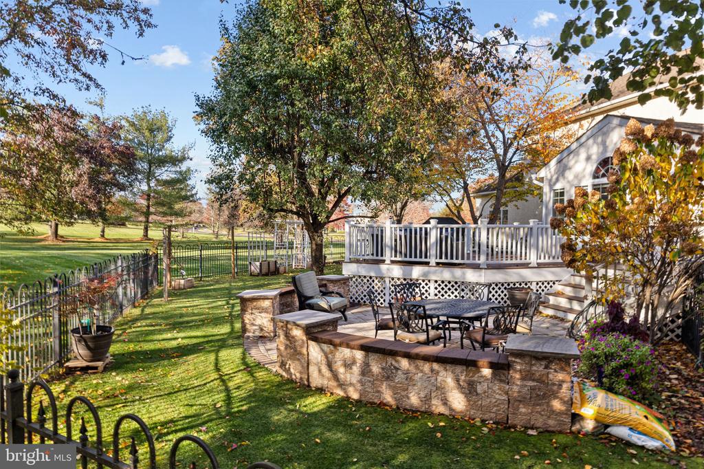 New Hope, Pennsylvania, 18938, United States, 4 Bedrooms Bedrooms, ,5 BathroomsBathrooms,Residential,For Sale,1987976