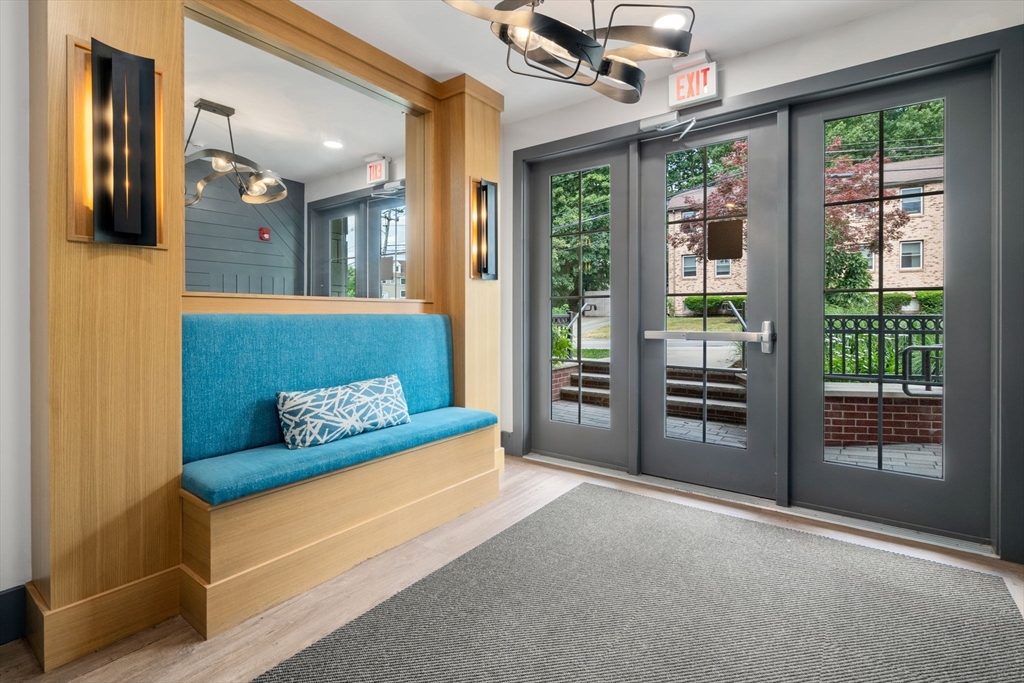 Canton, Massachusetts, 02021, United States, 1 Bedroom Bedrooms, ,1 BathroomBathrooms,Residential,For Sale,1917875