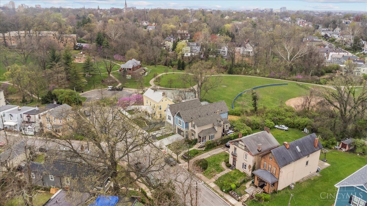 Cincinnati, Ohio, 45208, United States, 3 Bedrooms Bedrooms, ,3 BathroomsBathrooms,Residential,For Sale,1960711