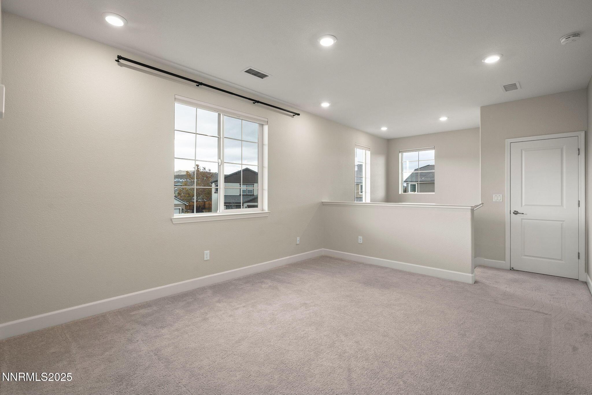 Sparks, Nevada, 89436, United States, 4 Bedrooms Bedrooms, ,3 BathroomsBathrooms,Residential,For Sale,1987586