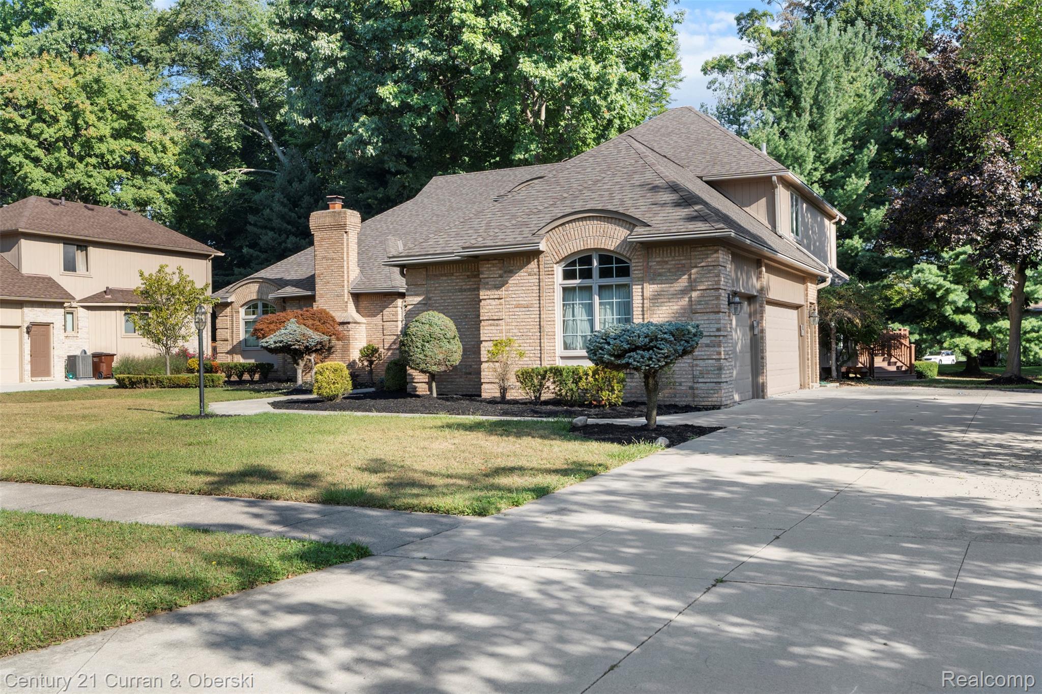 Shelby Charter Township, Michigan, 48317, United States, 4 Bedrooms Bedrooms, ,4 BathroomsBathrooms,Residential,For Sale,1937004