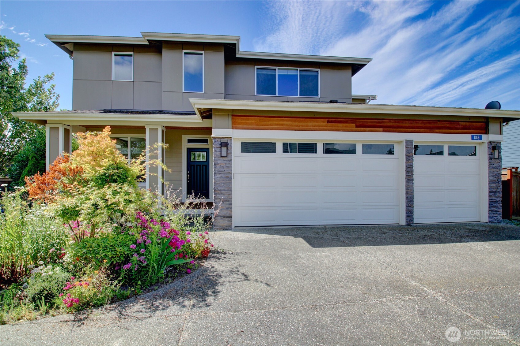 Burlington, Washington, 98233, United States, 3 Bedrooms Bedrooms, ,3 BathroomsBathrooms,Residential,For Sale,1922030