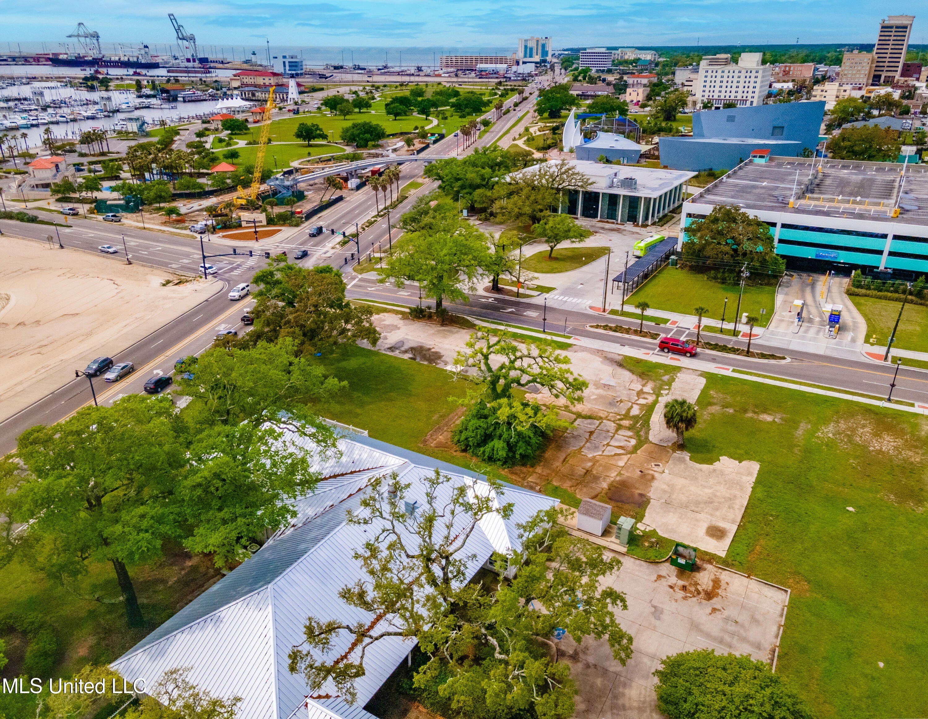 Gulfport, Mississippi, 39501, United States, ,Residential,For Sale,1930773