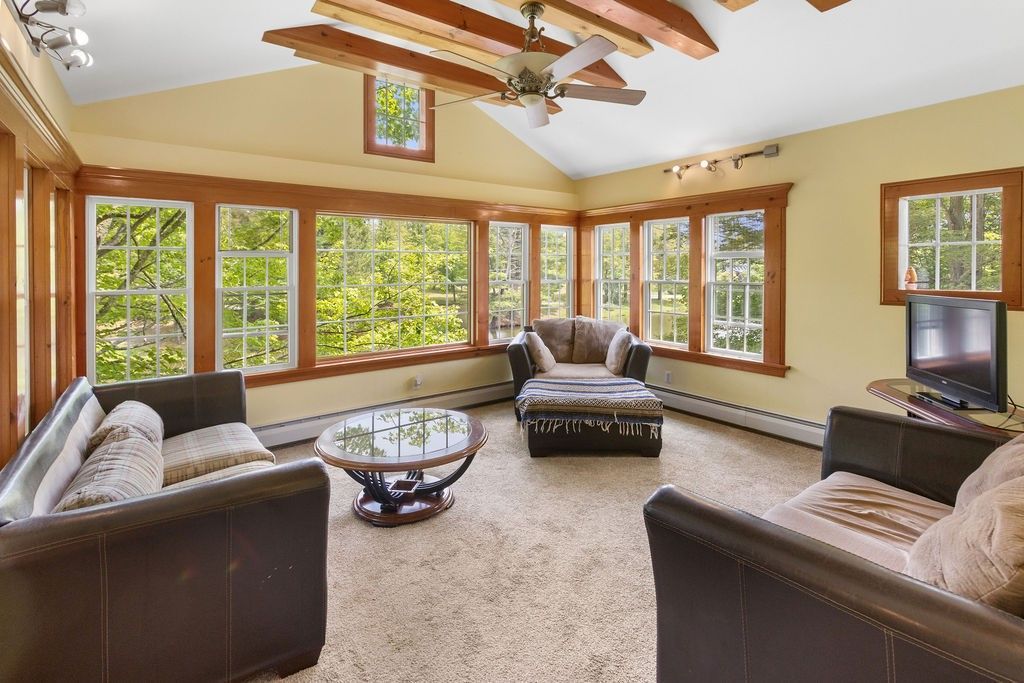 Stamford, New York, 13786, United States, 5 Bedrooms Bedrooms, ,2 BathroomsBathrooms,Residential,For Sale,1925554